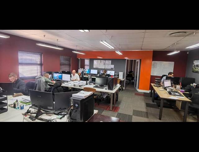 BUSINESS PROPERTY TO RENT IN TYGER VALLEY